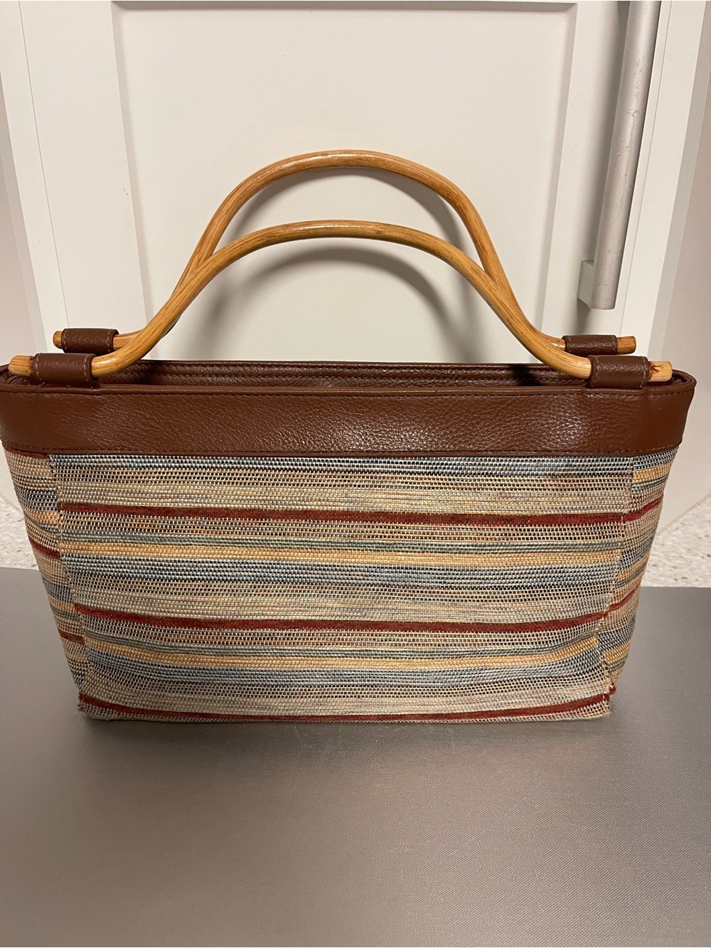 Vintage Worthington Woven Stripe Handbag with Brown Leather Trim Wooden Handle